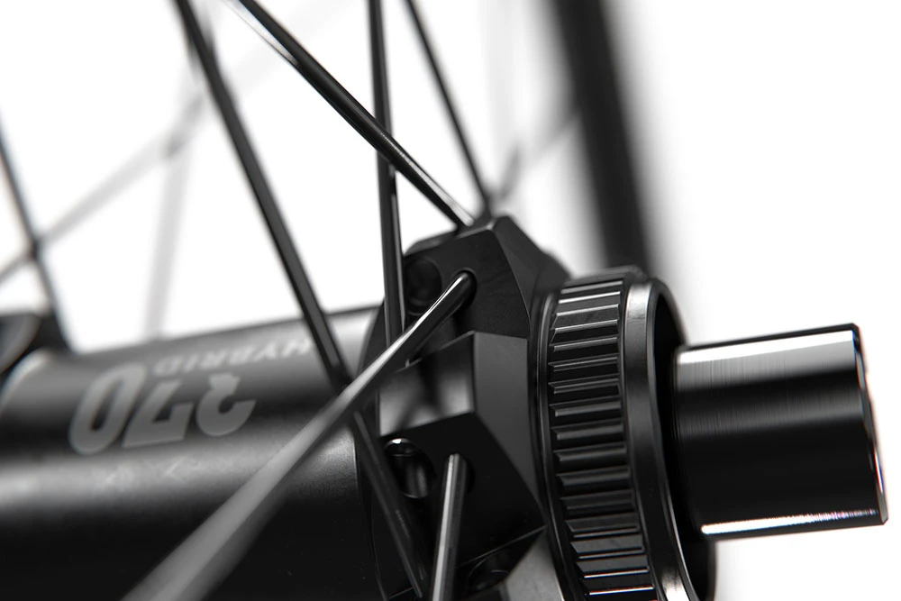 Dt-swiss Roue Avant HU 1900 Spline® 29" 25mm CL Boost 2 Dt-swiss Roue Avant HU 1900 Spline® 29" 25mm CL Boost – Image 2