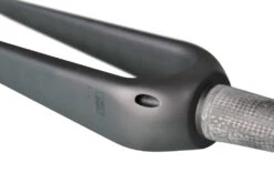 Fourche En Carbone Pour Le Gravier Avec Des Oeillets De Garde-boue -Velo Fusion Promos Boutique Gabel