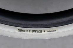 Schwalbe Pro One X Spartacus Evo Super Race 28-622 TLE Addix Race Pneus Pliants -Velo Fusion Promos Boutique Schwalbe Pro One X Spartacus Evo Super Race 28 622 TLE Addix Race Faltreifen 4026495914673 b