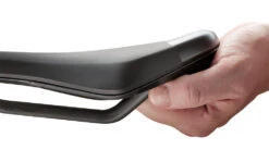 Fizik Selle Terra Aidon X1 Carbon -Velo Fusion Promos Boutique terra aidon x1 fizik 5 pedal assisted carbon emtb saddle 1